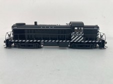 KATO HO 37-2501 locomotive