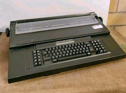 Macchina scrivere elettrica - scrivere,