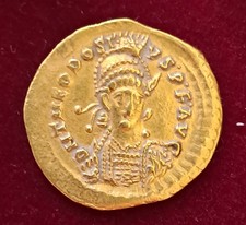 IMPERO ROMANO TEODOSIO II (402-450 d.C.) SOLIDO MONETA ORO BB+ RARA