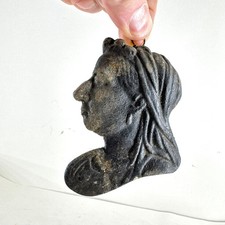 Antico ciondolo da parete in