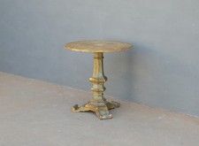 Tavolino tondo laccato e dorato con piano effetto "finto marmo", diam.70,5 cm!