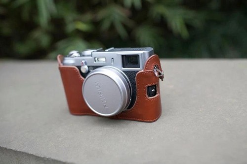 Custodia mezza fotocamera - , in