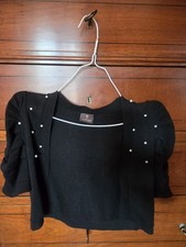 Coprispalle Nero Con Perline Bianche