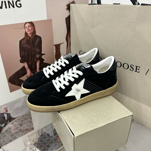Golden goose ball - goose, star