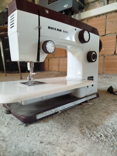 Macchina cucire riccar - da,
