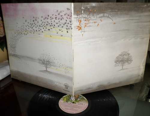 Genesis wind wuthering - &,
