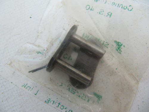 S 40 - (sigillato,, nuovo)