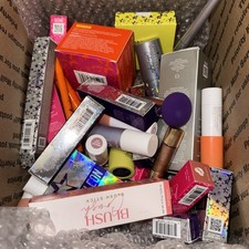 Lotto di 30 cosmetici LWYA