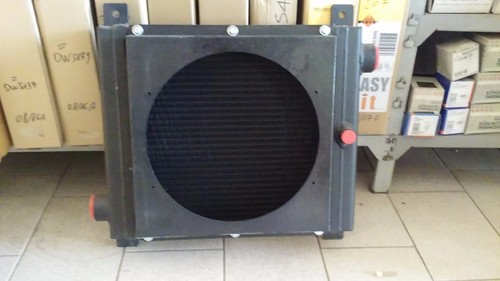 Radiatore olio macchina - olio,