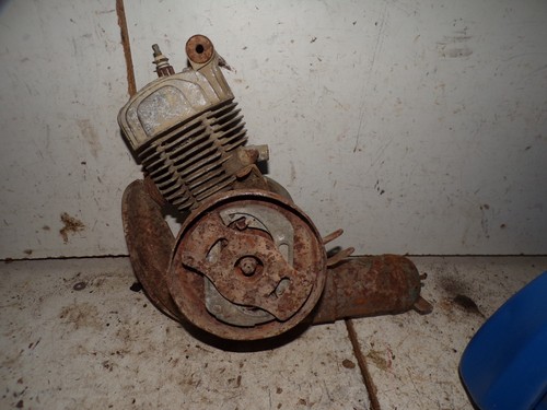 Moteur bloqué av79 - moteur, motobecane