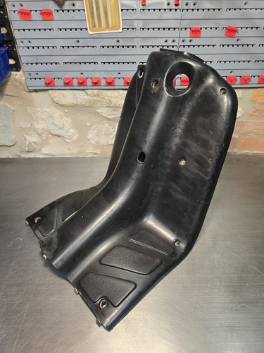 Plastica carena retroscudo - plastica,