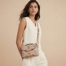 Pochette louis vuitton - louis,