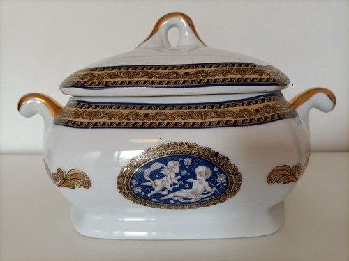 Zuppiera ancienne belle - ancienne,