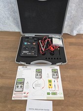 Misuratore di isolamento