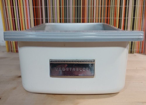 Vintage mcm enameled aluminium - vintage,