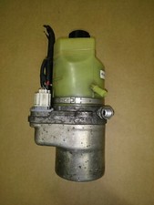 POMPA SERVOSTERZO ELETTRICA  FORD FOCUS II C MAX KUGA I DAL 2003 AL 2012