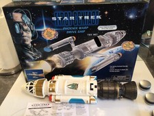 STAR TREK First Contact PHOENIX WARP DRIVE SHIP Vintage 1996 REPLICA MODEL w/BOX