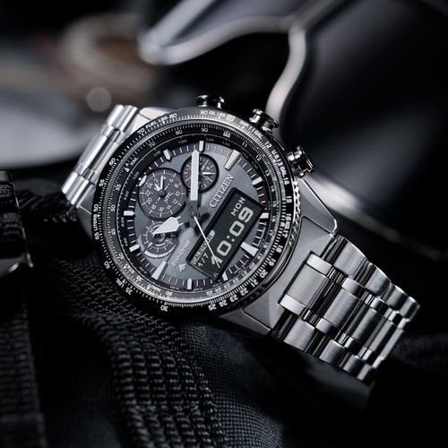 Citizen promaster skyhawk u830 - promaster,