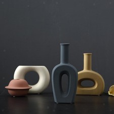 Vaso decorativo in ceramica
