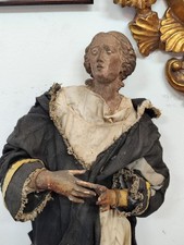 Antica Statua Di Santa