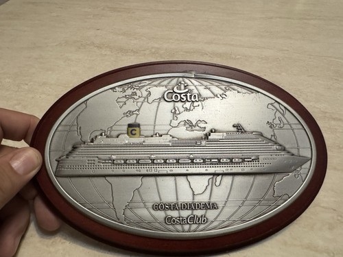 Crest nave costa - nave,