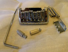PONTE TREMOLO STRATOCASTER 2