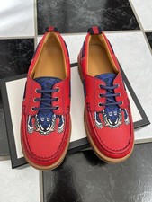 Scarpe mocassini da barca