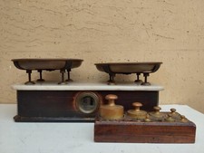 ANTICA BILANCIA ITALIANA DA BOTTEGA IN LEGNO MARMO OTTONE FERRO + ALCUNI PESI
