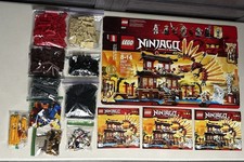 LEGO NINJAGO: Tempio del Fuoco (2507) Completo con manuali, minifigure e scatola