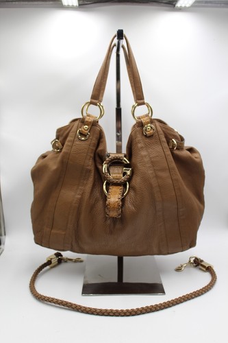 With coa gucci pebbled - with,