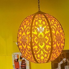 Lampadario sfera ferro battuto