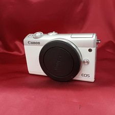 Fotocamera mirrorless CANON