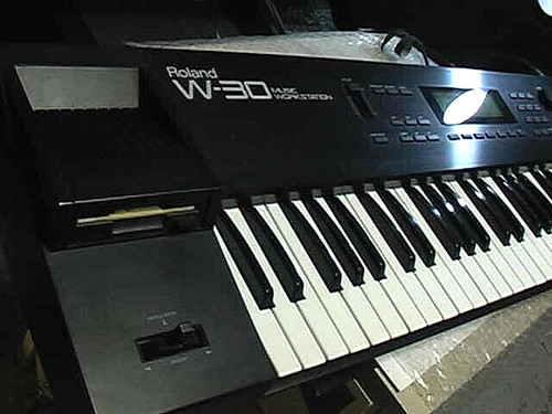 Roland workstation in - w-30,