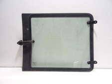 Vetro laterale fisso