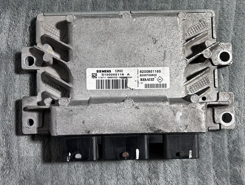 Calculateur moteur renault - calculateur,