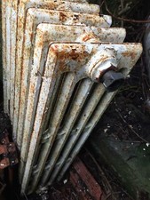 Termosifone Radiatore in ghisa 7 elementi 6 colonne perfetto da verniciare