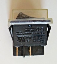 Interruttore per idropulitrice ORIGINALE Dolmar / Makita cod. 609640790