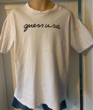 T-shirt vintage Guess servizio