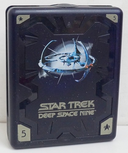 Star trek deep space nine - space,