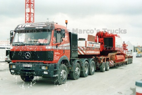 Foto camion mercedes benz - foto,