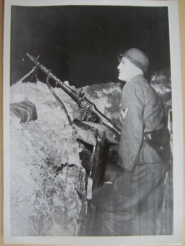 1943 mg34 wehrmacht gunner - mg34,