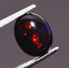 Opale etiope nero naturale