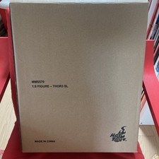 Hot Toys MMS570 Stan Lee Thor
