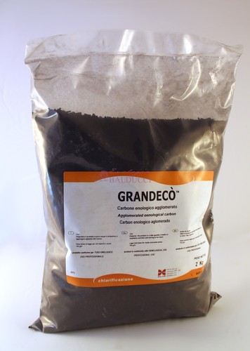 Carbone enologico agglomerato