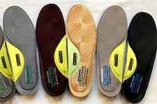 SKECHERS Memory Foam raffreddato ad aria vestibilità rilassata/solette Gogamat US da uomo 7-14 E larghe