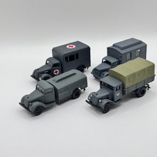 Lotto di 4 modellini di camion