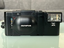 Olympus XA + Flash A11
