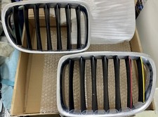 BMW X1 E84 Coppia Griglia Rene Cofano Orginale Genuine