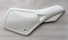 Fiancatina destra bianca