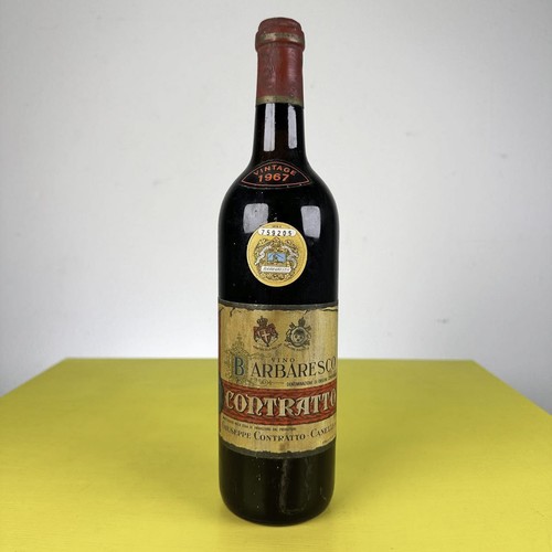 Bottiglia vino barbaresco - bottiglia,